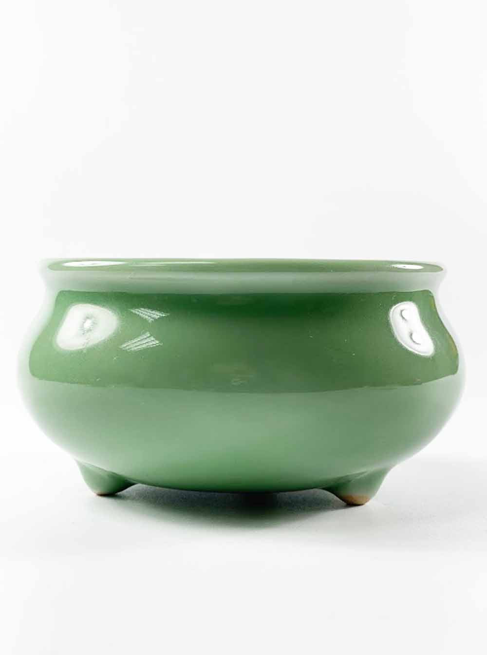 Green Ceramic Incense Burner Curved-out Opening 10cm