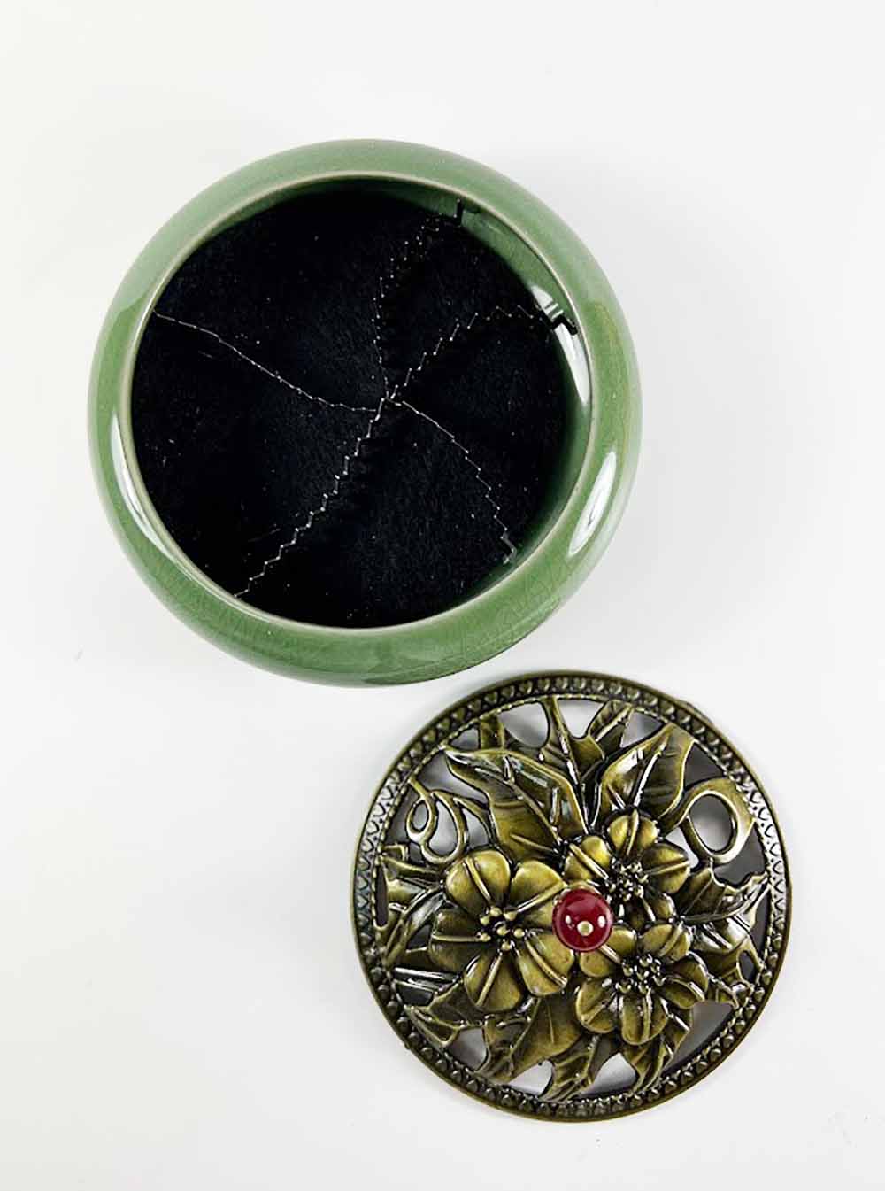 Green Ceramic Wide Incense Burner with Lid