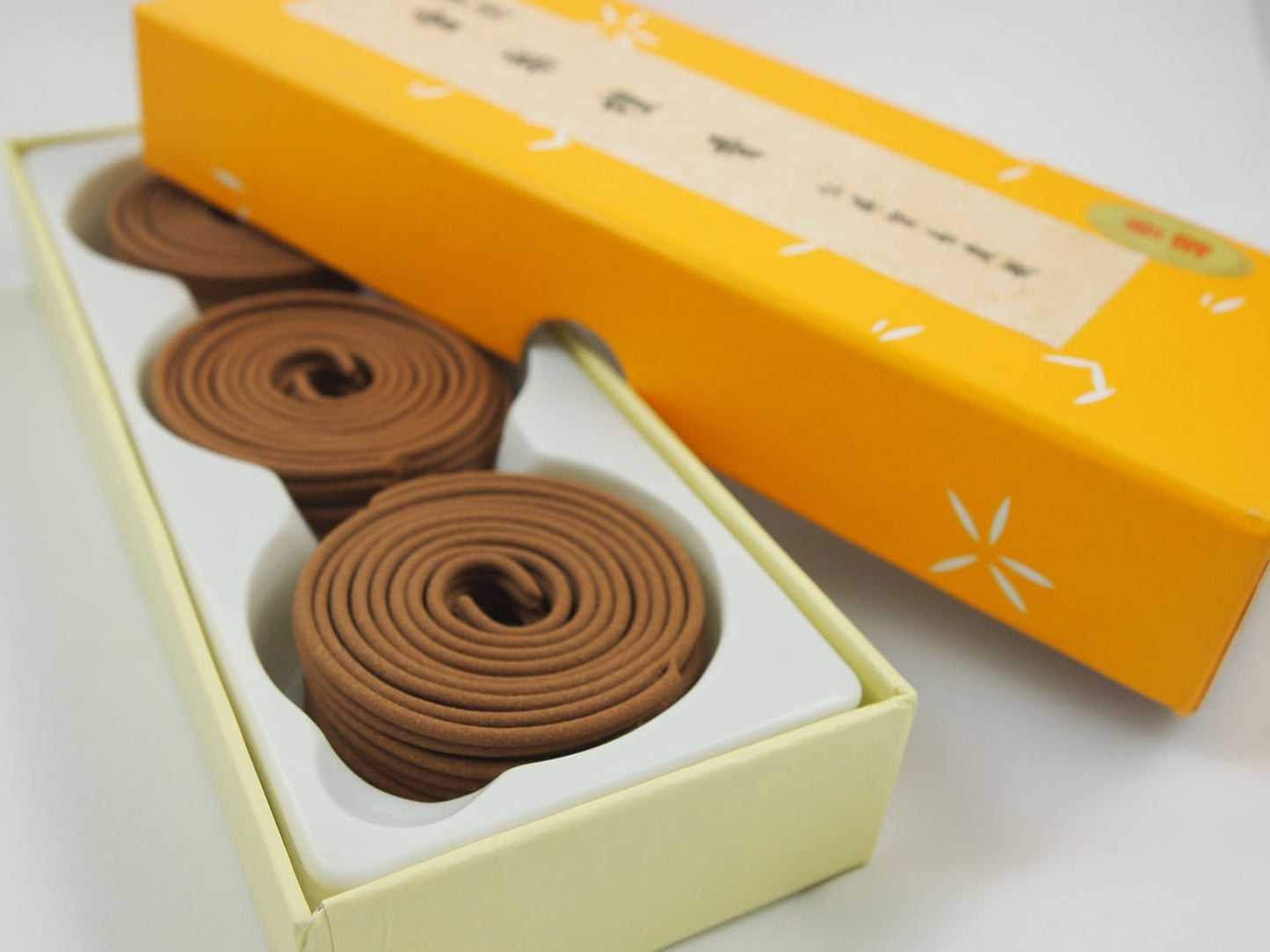 Ren Ting Sydney Sandalwood Incense Coils (2hrs)