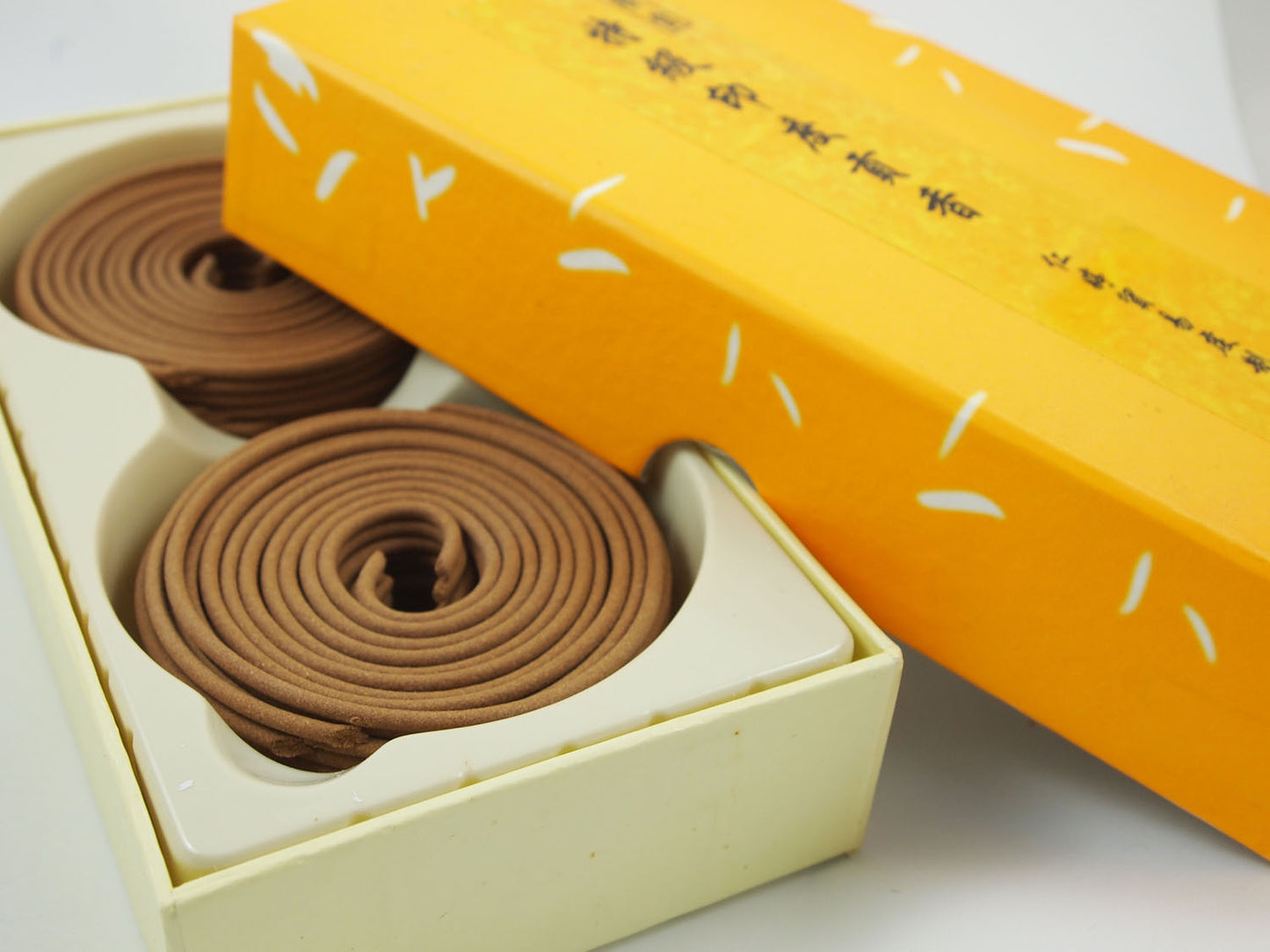 Ren Ting Premium India Sandalwood Incense Coils (4hrs)