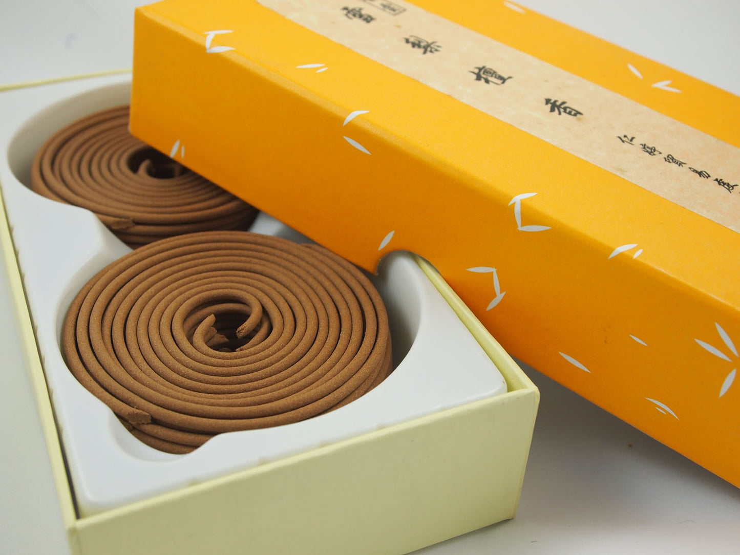 Ren Ting Sydney Sandalwood Incense Coils (4hrs)
