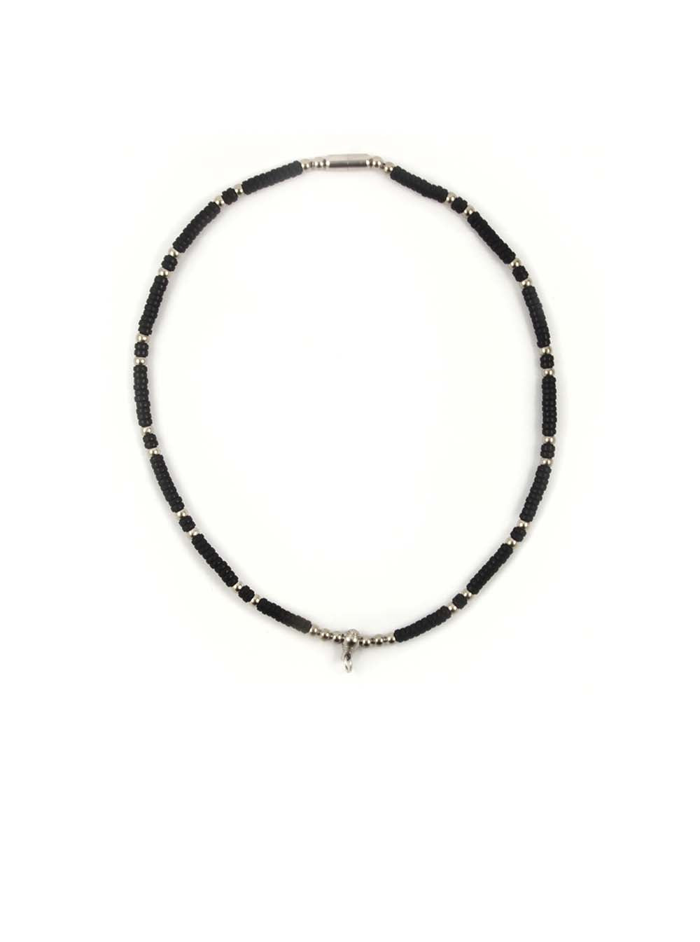 Coconut Shell One Hook Amulet Necklace with Silver Beads (51.5cm)
