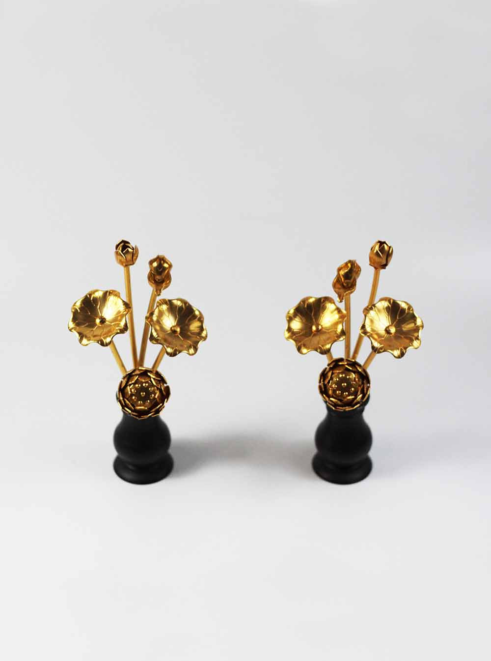 Gold Lotus Pair (13.5cm)