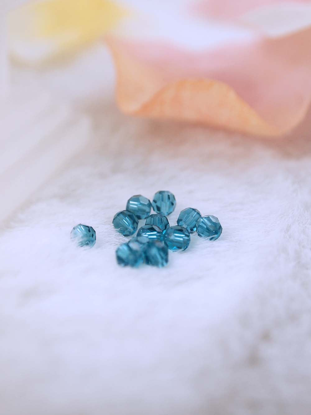 Swarovski Beads 5000 - 4MM - 12pc - Indicolite
