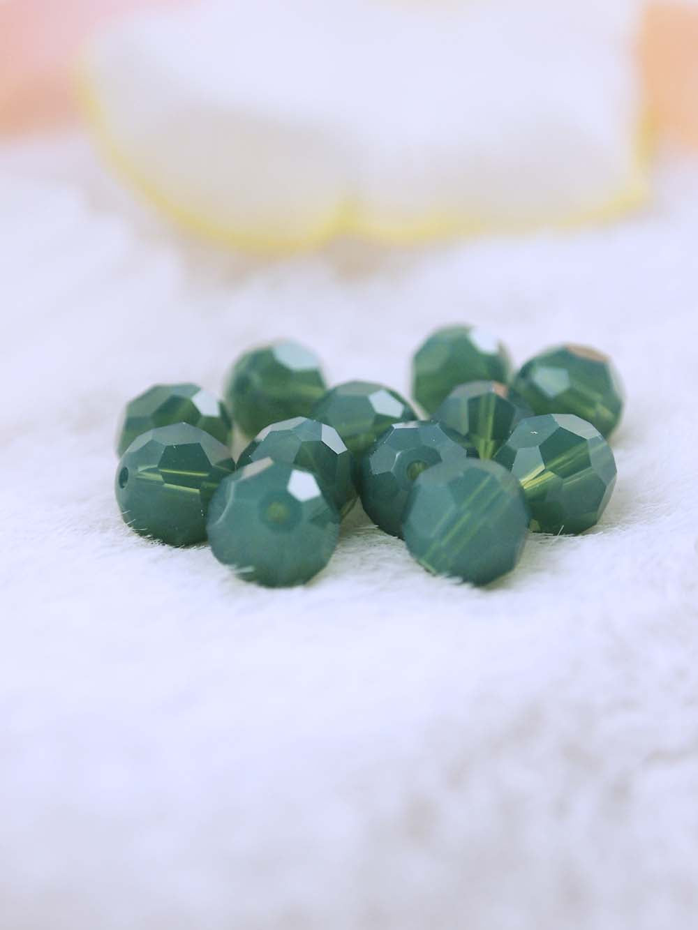 Swarovski Beads 5000 - 8mm - 12pc - Palace-Green-Opal