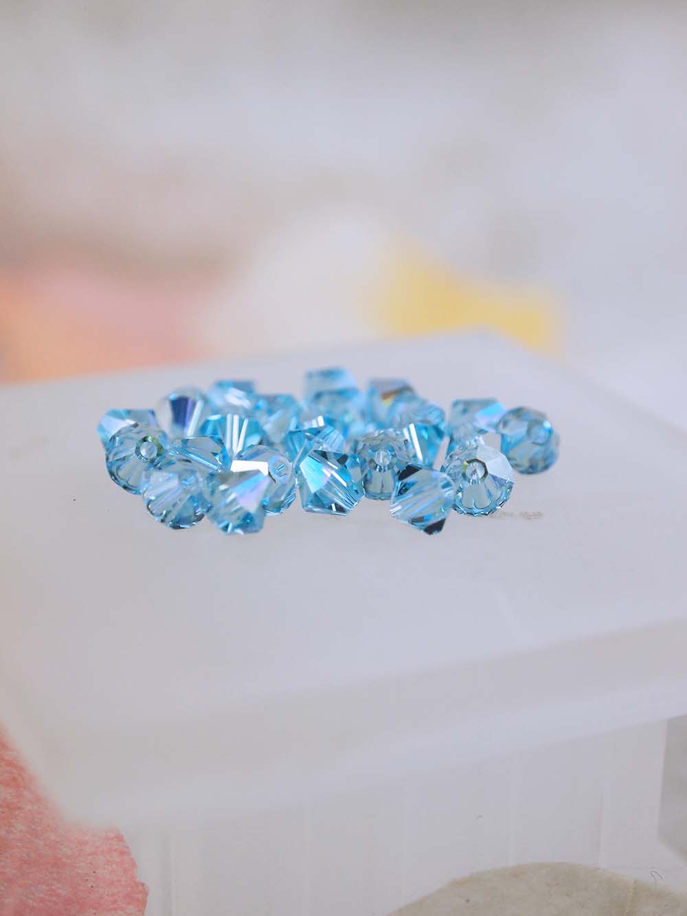 Swarovski Beads 5301 - 5mm - 24pc - Aquamarine AB