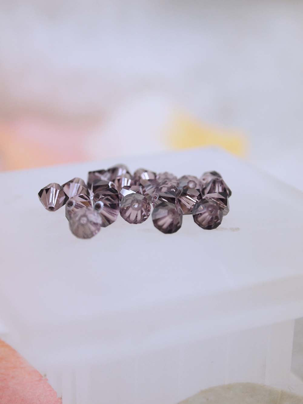 Swarovski Beads 5301 - 5mm - 24pc - Light Amethyst Satin