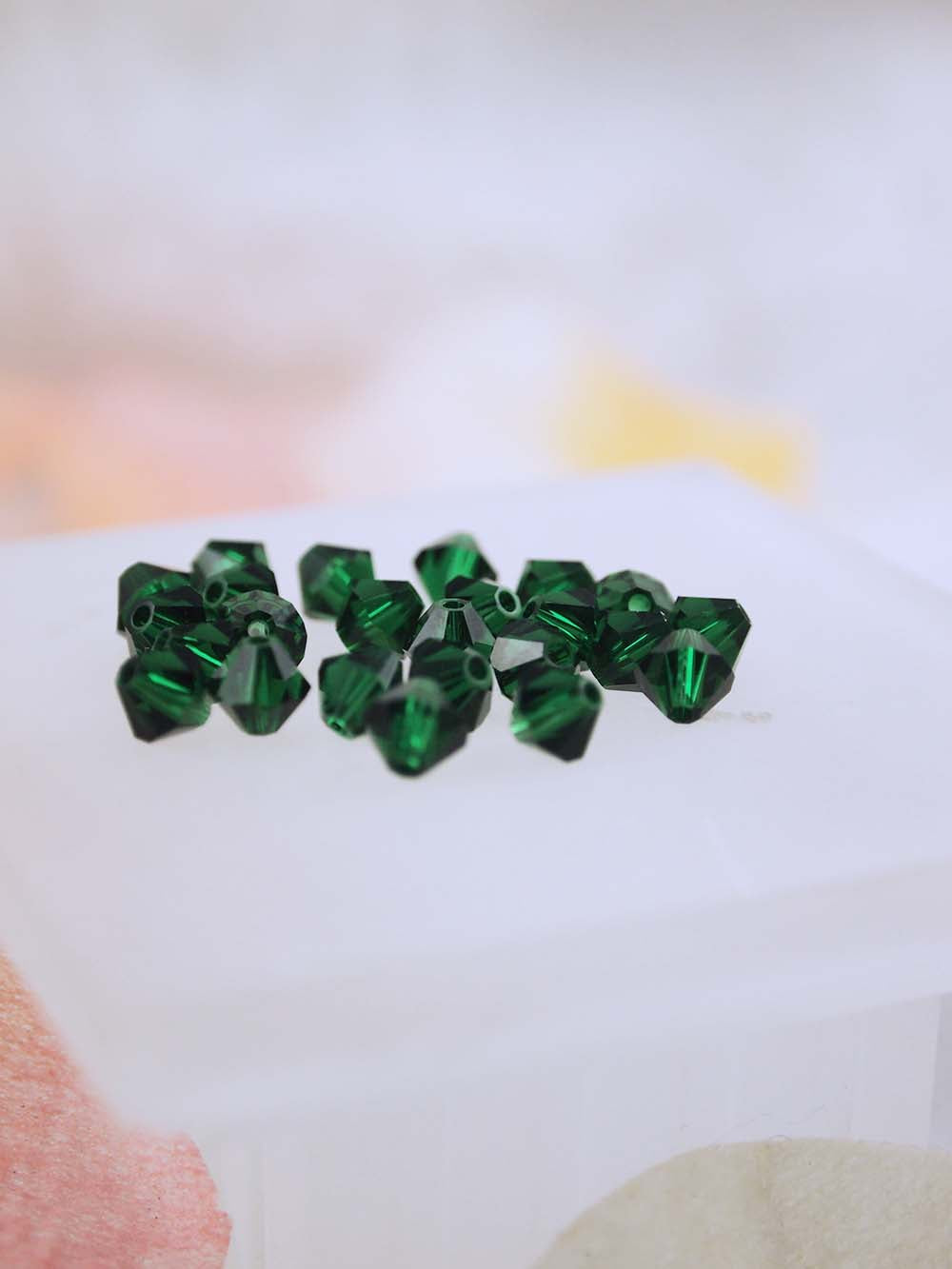 Swarovski Beads 5301 - 5mm - 24pc - Medium Emerald