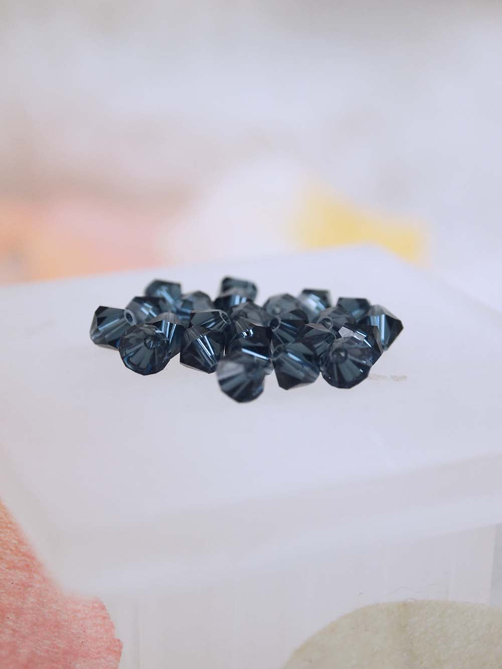 Swarovski Beads 5301 - 5mm - 24pc - Montana