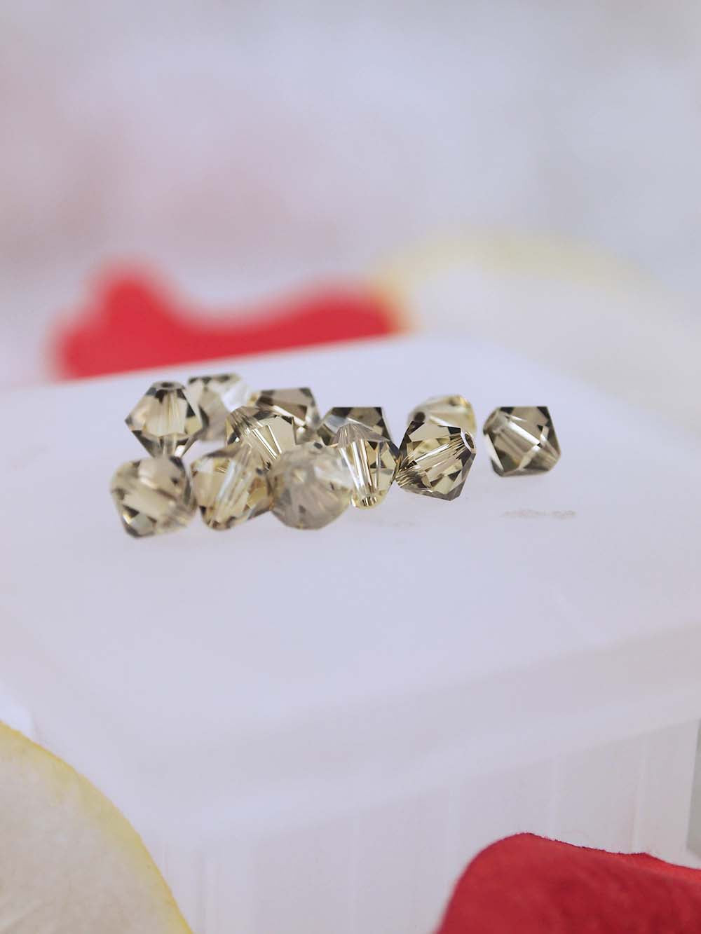 Swarovski Beads 5301 - 6mm - 12pc - Jonquil Satin