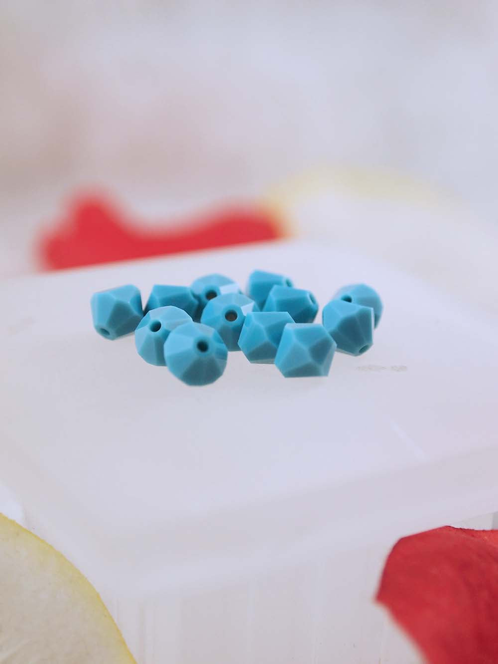 Swarovski Beads 5301 - 6mm - 12pc - Turquoise