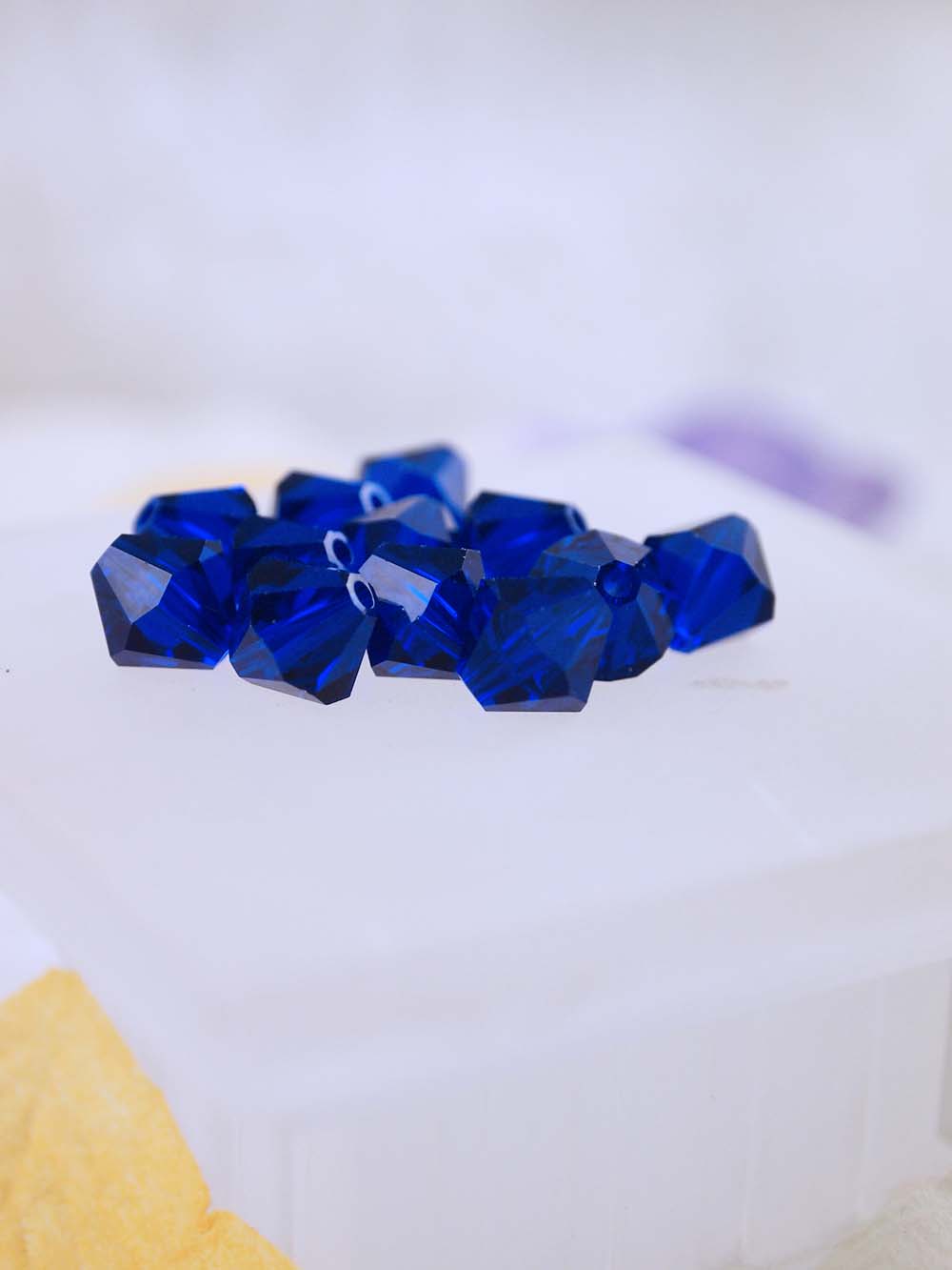 Swarovski Beads 5301 - 8mm - 12pc - Cobalt