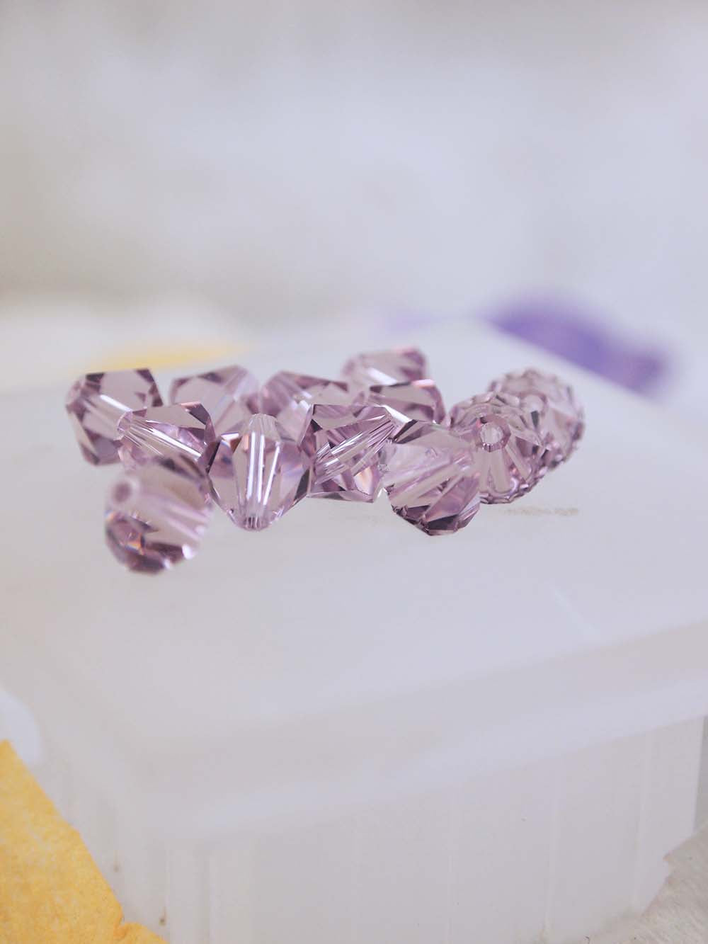 Swarovski Beads 5301 - 8mm - 12pc - Light Amethyst