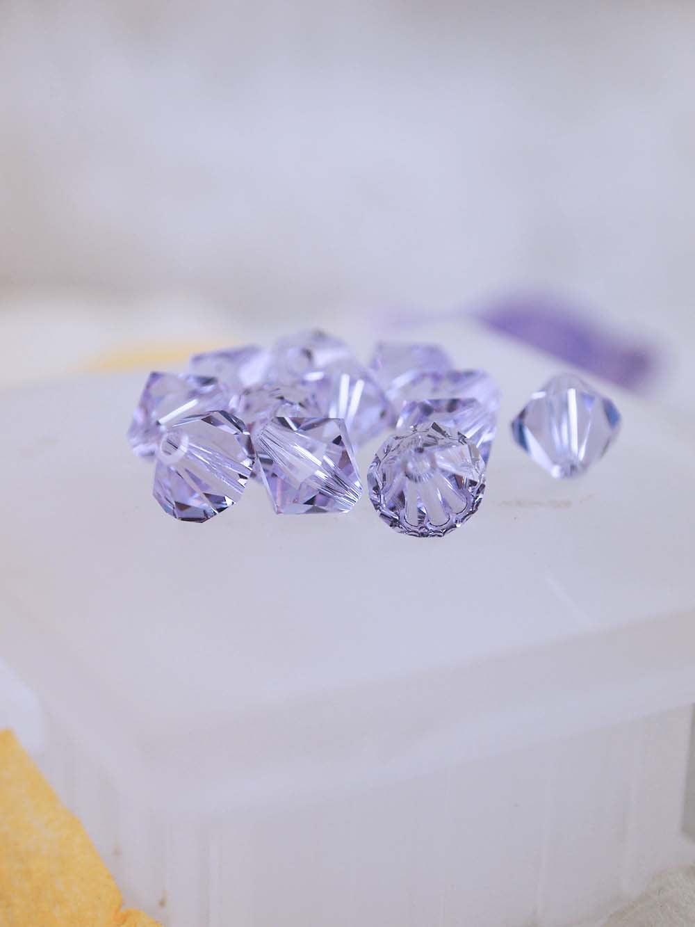 Swarovski Beads 5301 - 8mm - 12pc - Violet