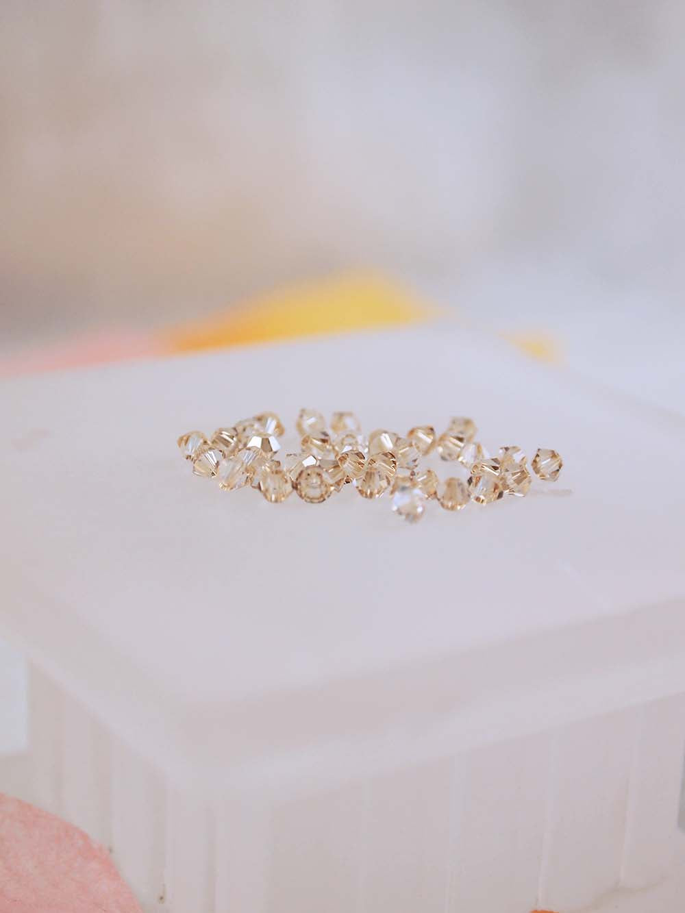 Swarovski Beads 5328 - 2mm - 36pc - Crystal Golden Shadow