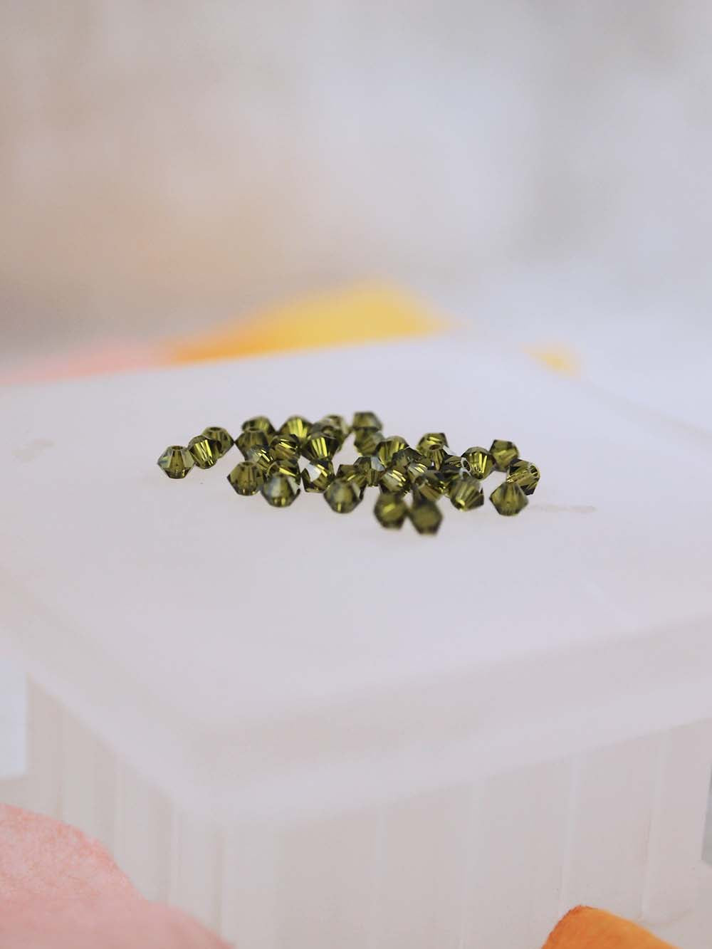 Swarovski Beads 5328 - 2mm - 36pc - Olivine