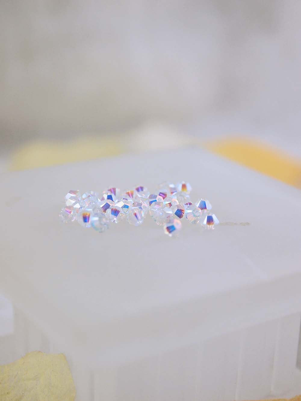 Swarovski Beads 5328 - 3mm - 36pc - Crystal AB 2X