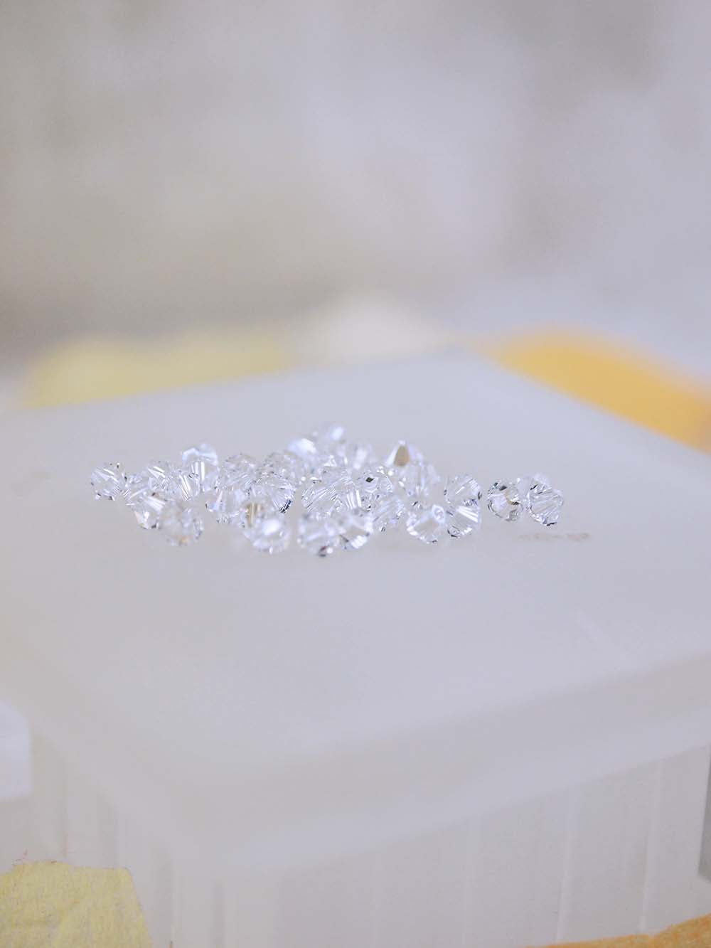 Swarovski Beads 5328 - 3mm - 36pc - Crystal Moonlight