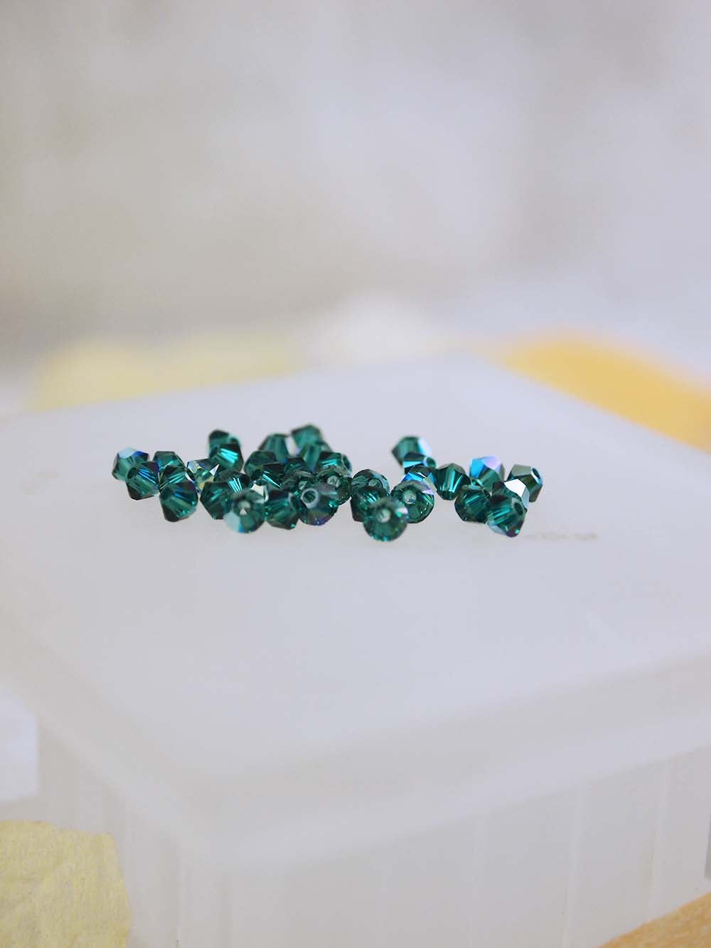 Swarovski Beads 5328 - 3mm - 36pc - Emerald AB
