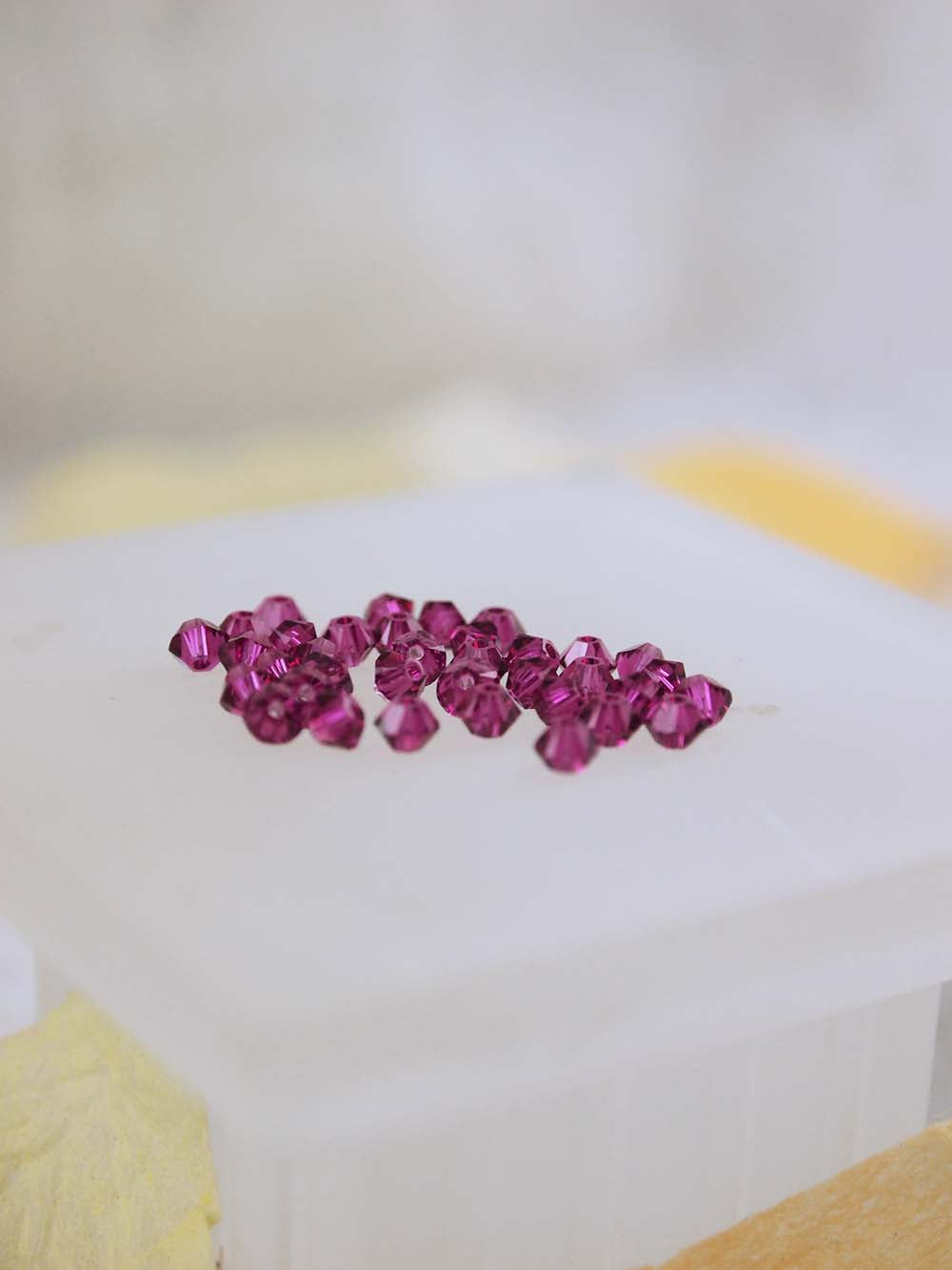 Swarovski Beads 5328 - 3mm - 36pc - Fuchsia