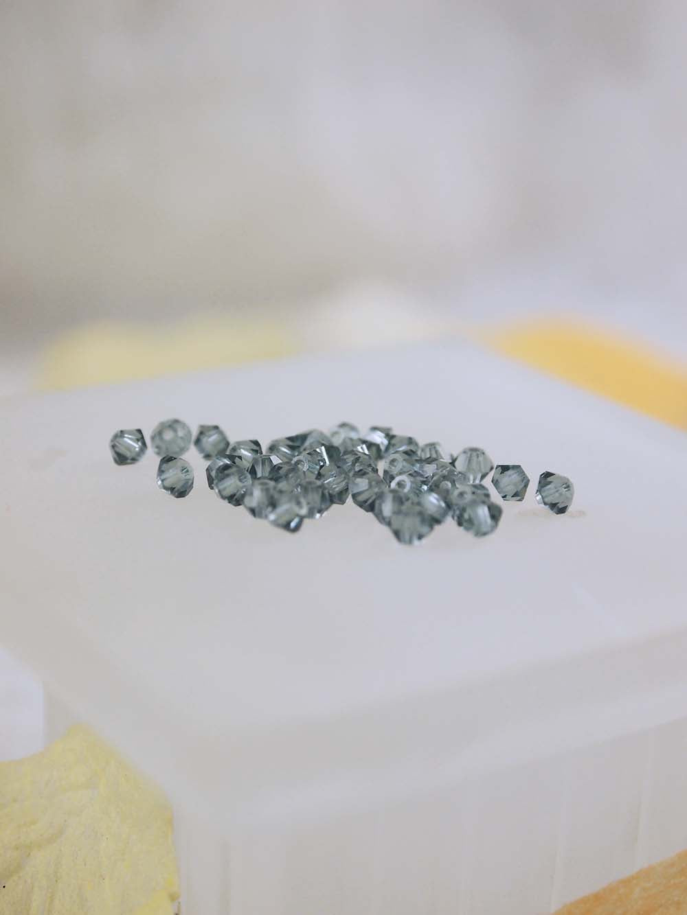 Swarovski Beads 5328 - 3mm - 36pc - Indian Sapphire