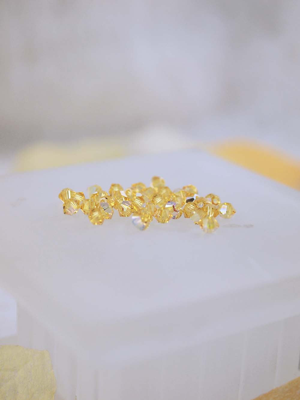 Swarovski Beads 5328 - 3mm - 36pc - Light Topaz AB