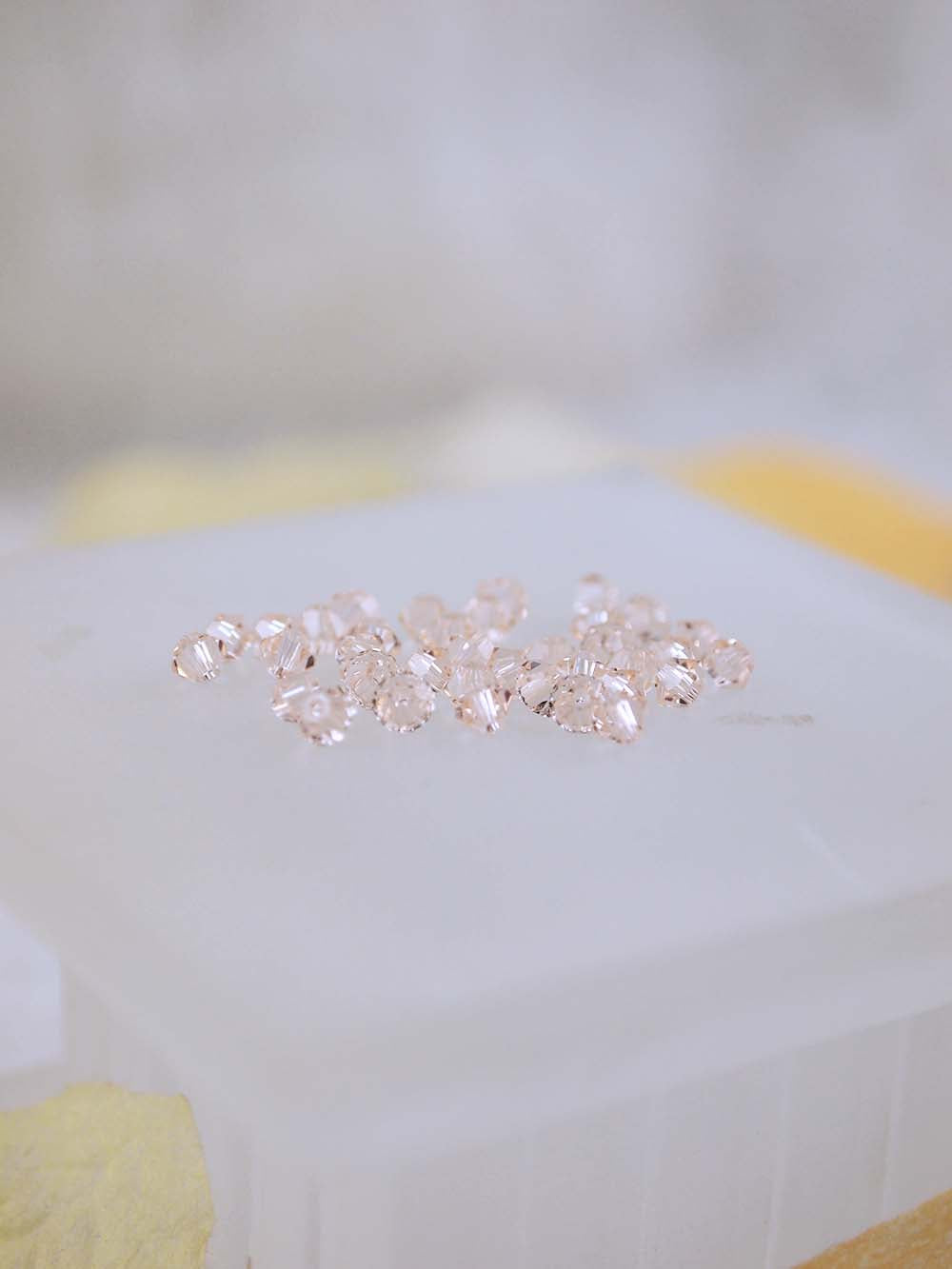 Swarovski Beads 5328 - 3mm - 36pc - Silk