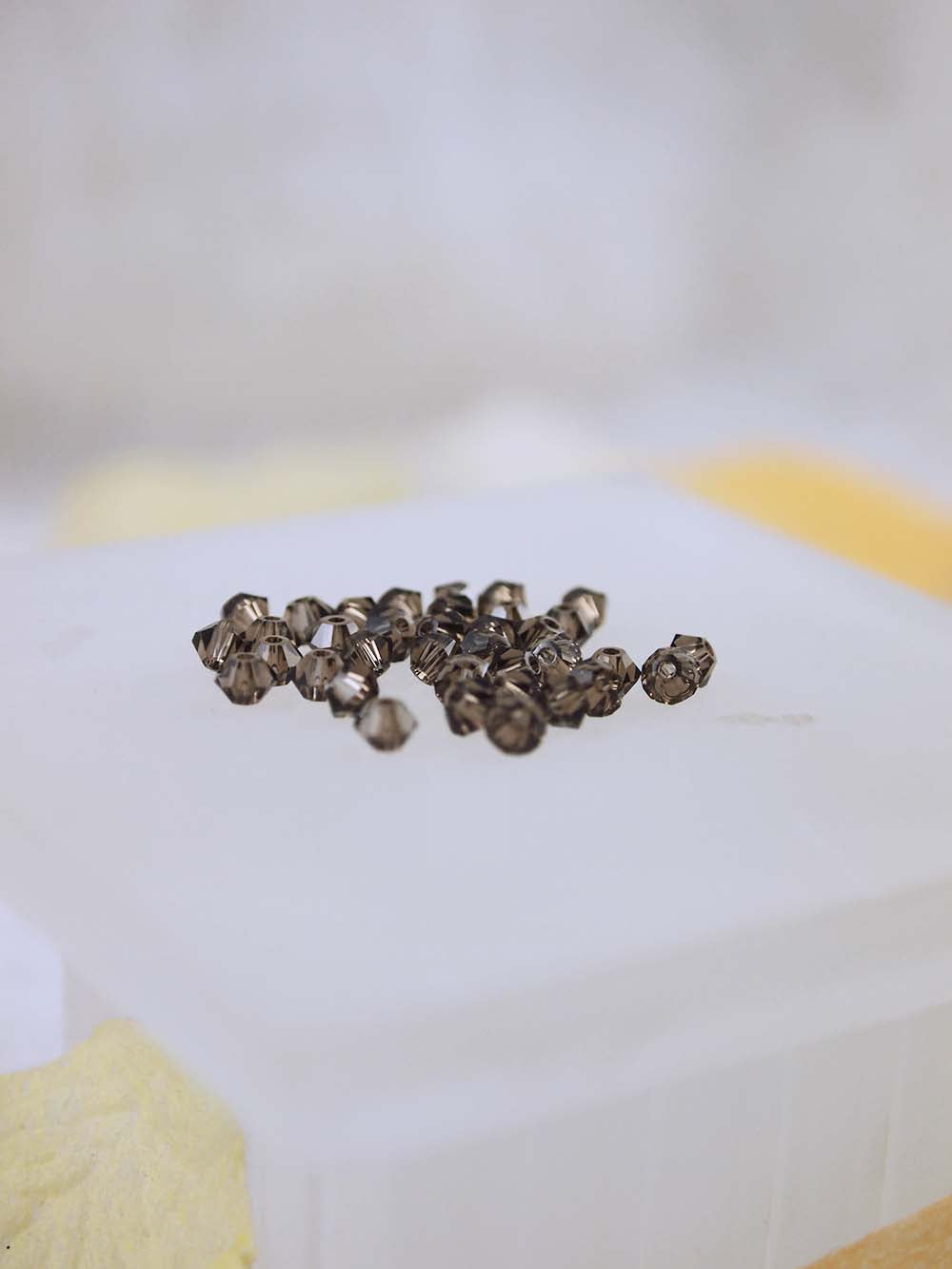 Swarovski Beads 5328 - 3mm - 36pc - Smoky Quartz