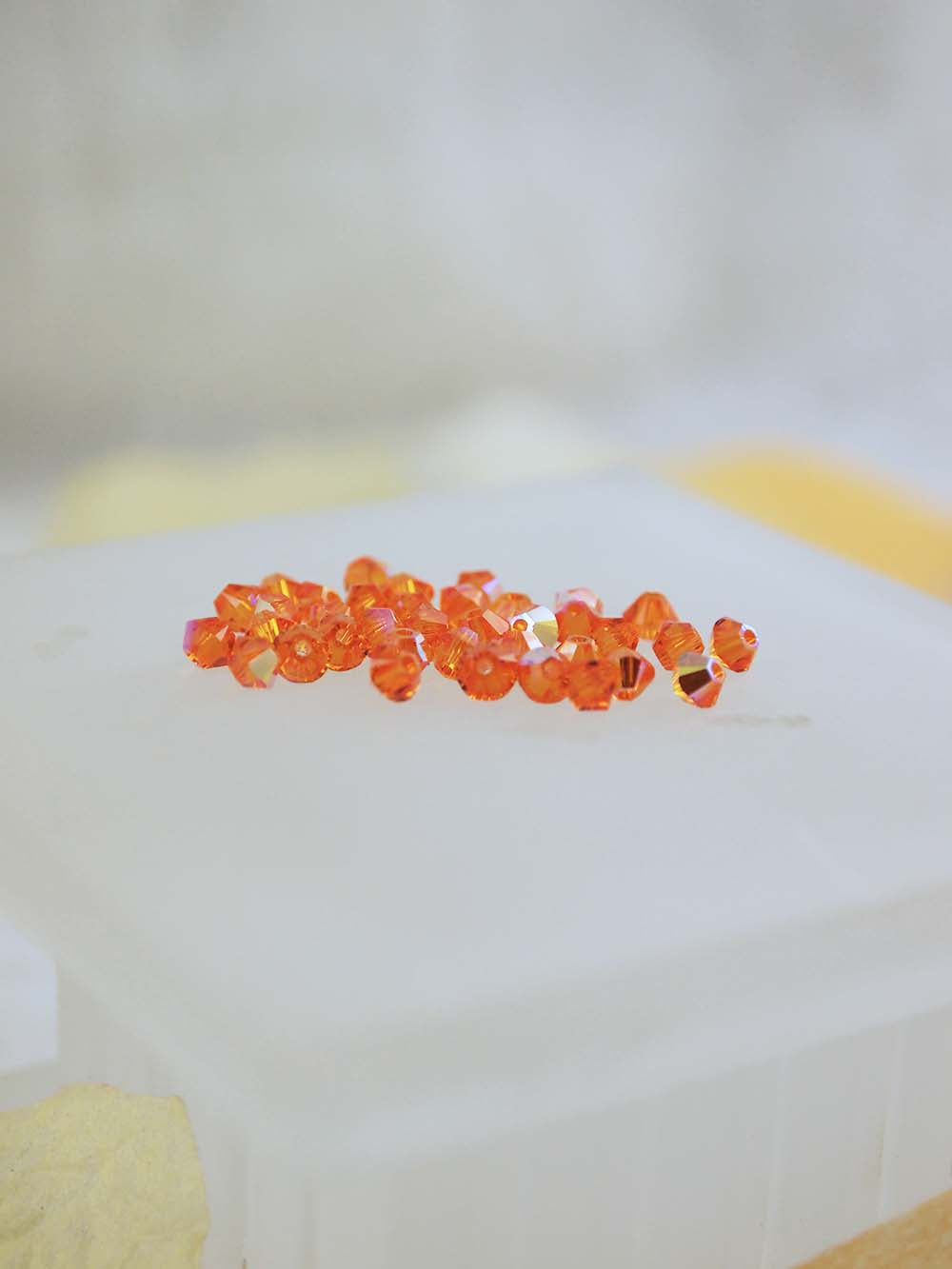 Swarovski Beads 5328 - 3mm - 36pc - Sun AB