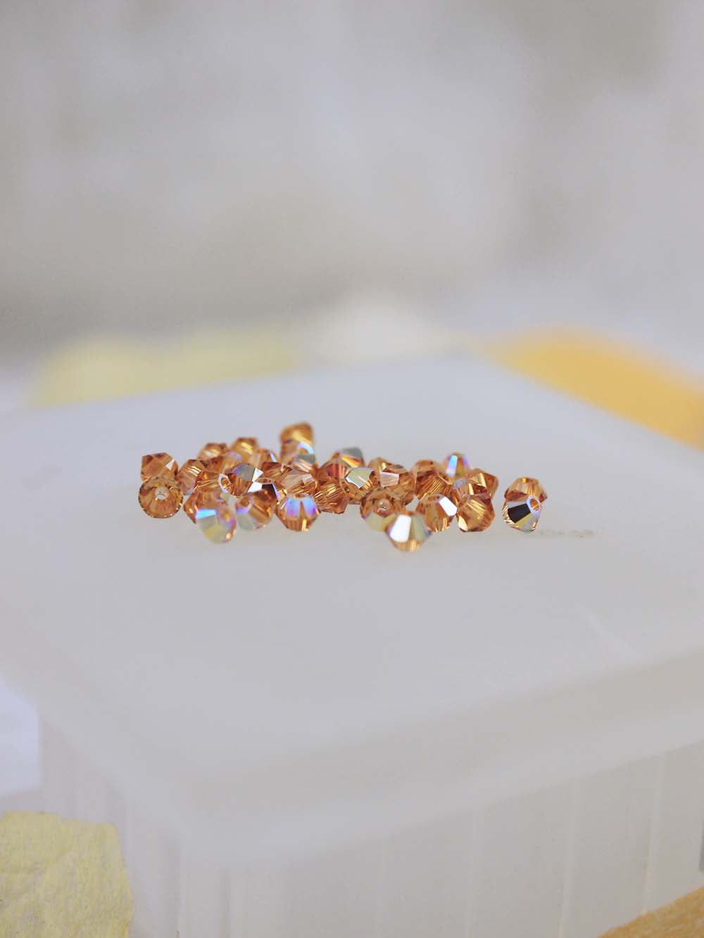 Swarovski Beads 5328 - 3mm - 36pc - Topaz AB