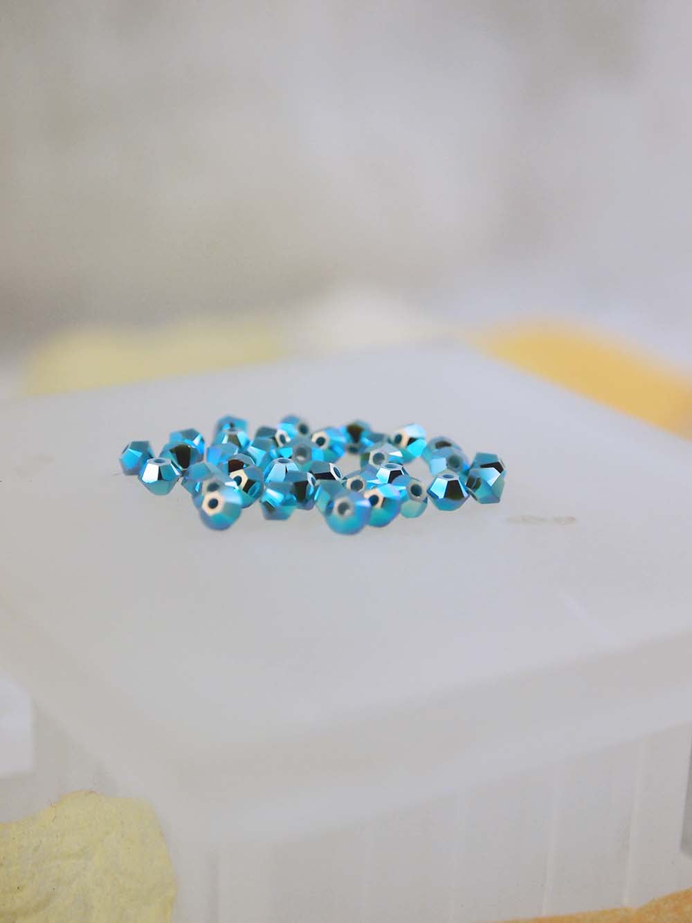 Swarovski Beads 5328 - 3mm - 36pc - Turquoise AB 2X