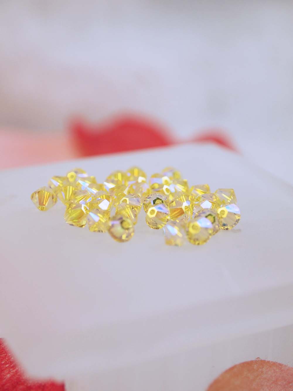 Swarovski Beads 5328 - 4mm - 36pc - Citrine AB 2X