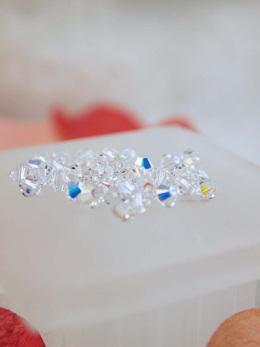 Swarovski Beads 5328 - 4mm - 36pc - Crystal AB