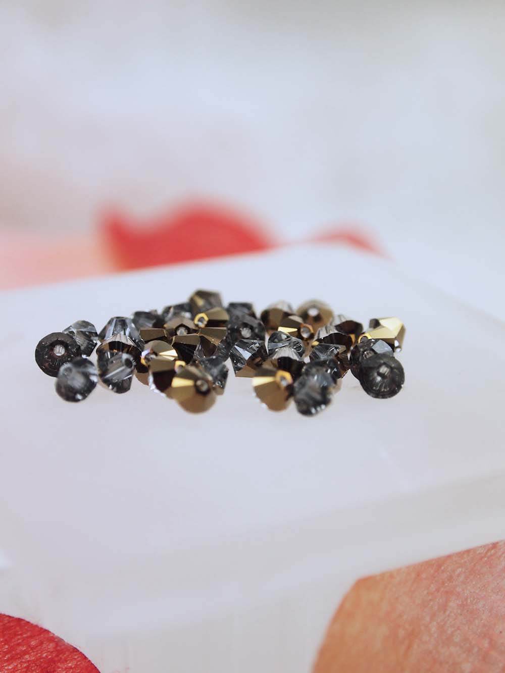 Swarovski Beads 5328 - 4mm - 36pc - Crystal Dorado