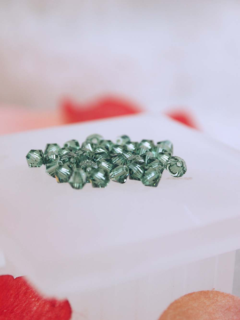 Swarovski Beads 5328 - 4mm - 36pc - Erinite