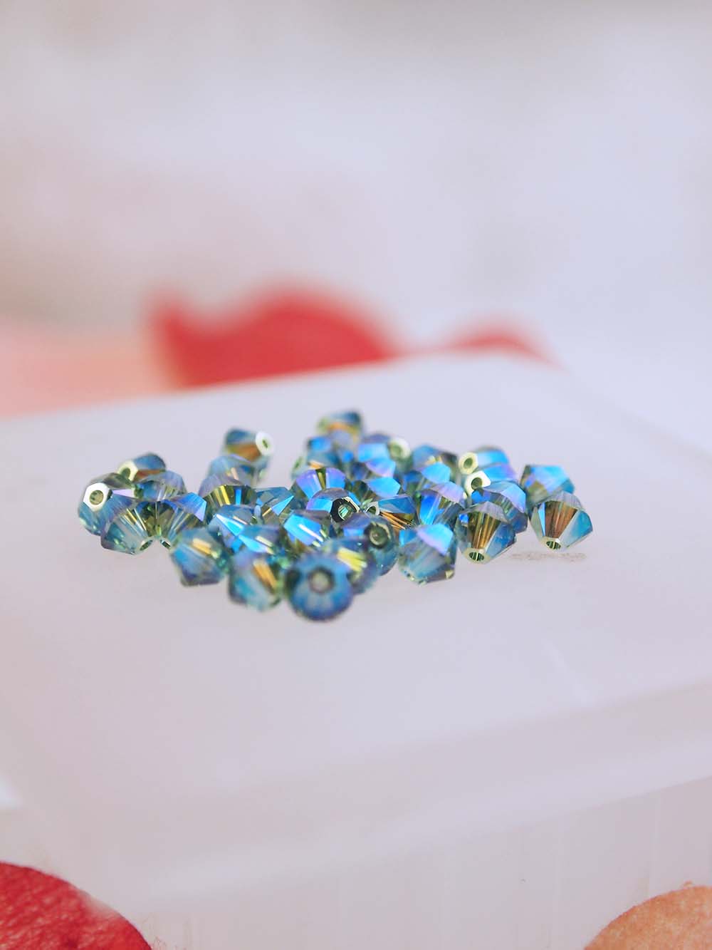 Swarovski Beads 5328 - 4mm - 36pc - Erinite AB 2X