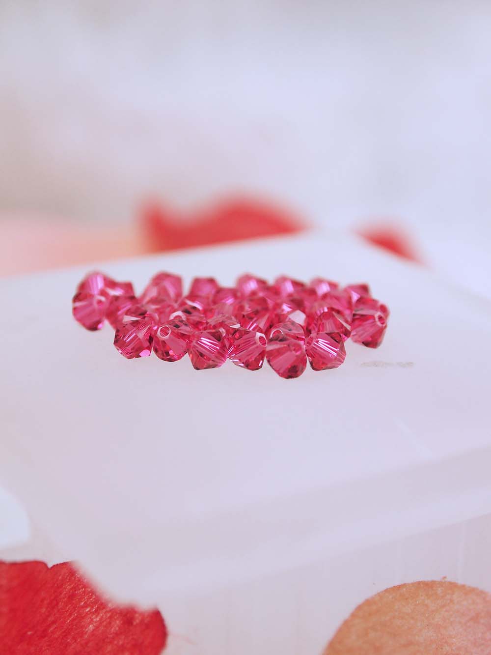 Swarovski Beads 5328 - 4mm - 36pc - Indian Pink