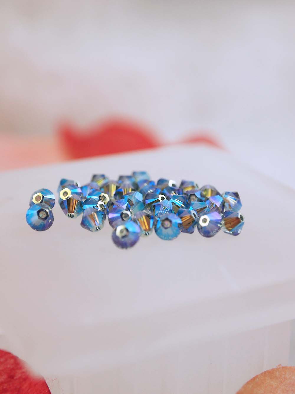 Swarovski Beads 5328 - 4mm - 36pc - Indian Sapphire AB 2X