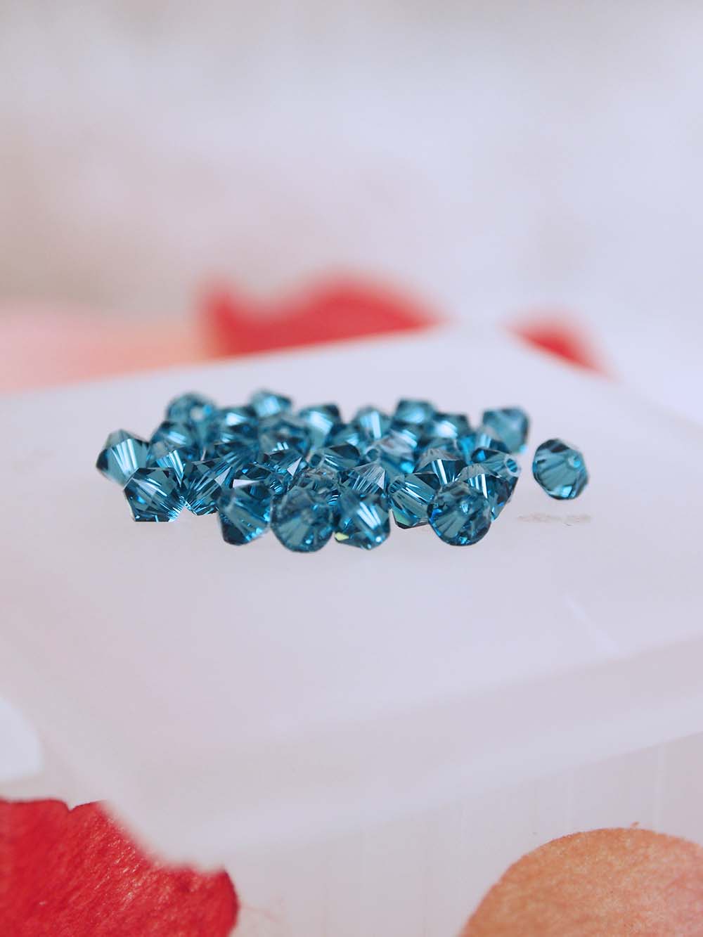 Swarovski Beads 5328 - 4mm - 36pc - Indicolite