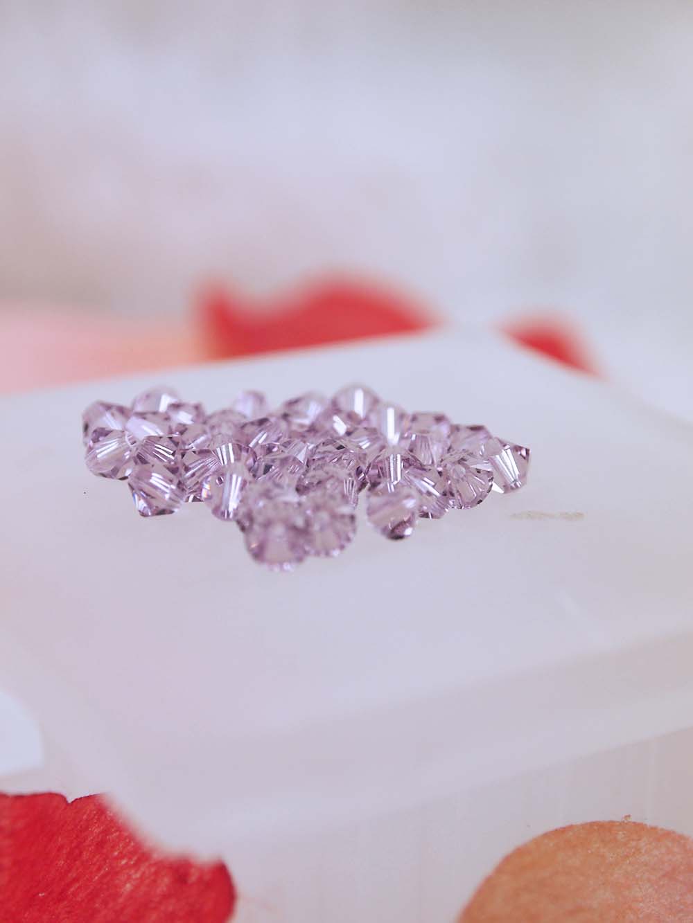 Swarovski Beads 5328 - 4mm - 36pc - Light Amethyst