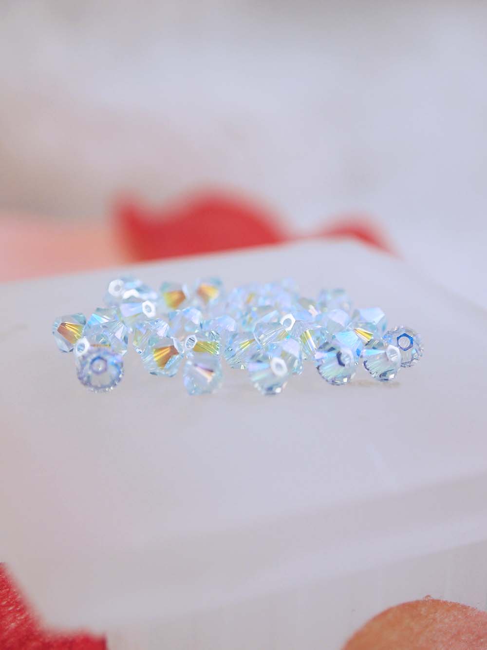 Swarovski Beads 5328 - 4mm - 36pc - Light Azore AB 2X