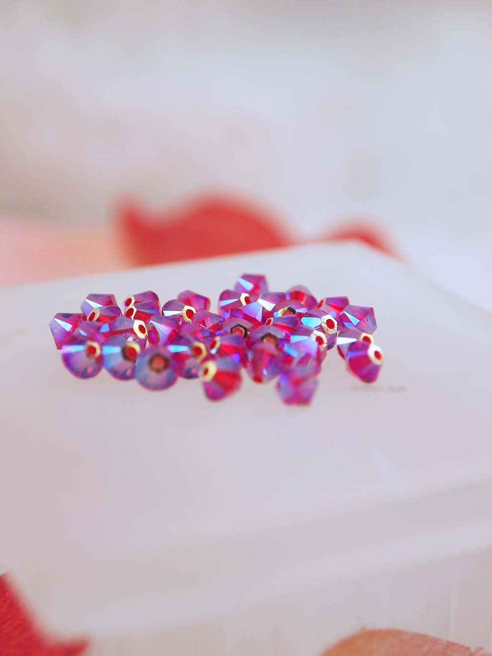 Swarovski Beads 5328 - 4mm - 36pc - Light Siam AB 2X