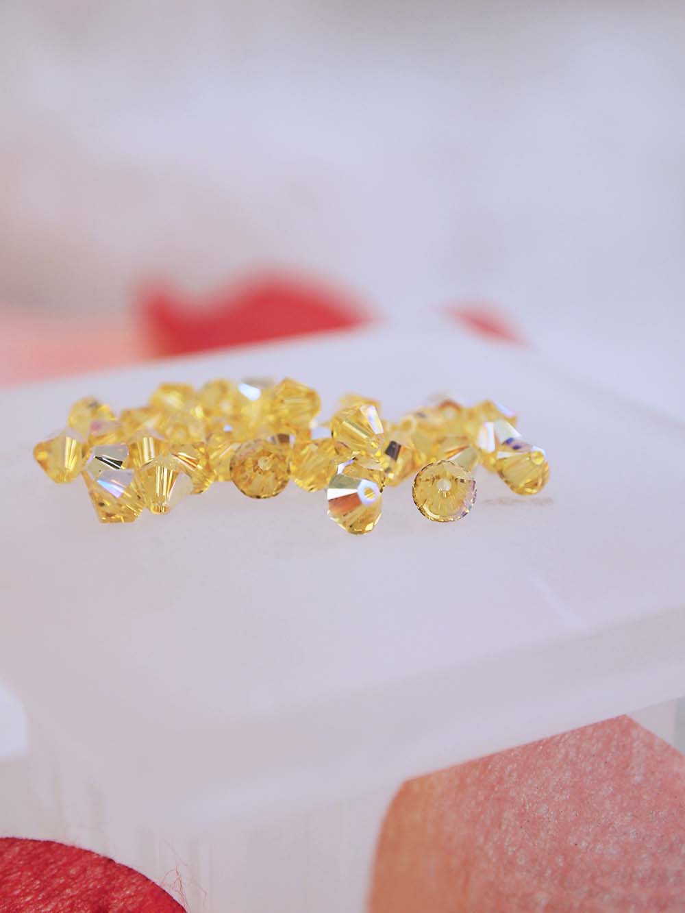 Swarovski Beads 5328 - 4mm - 36pc - Light Topaz AB