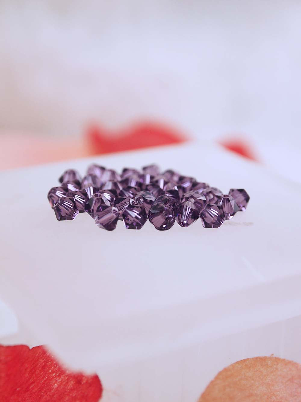Swarovski Beads 5328 - 4mm - 36pc - Lilac