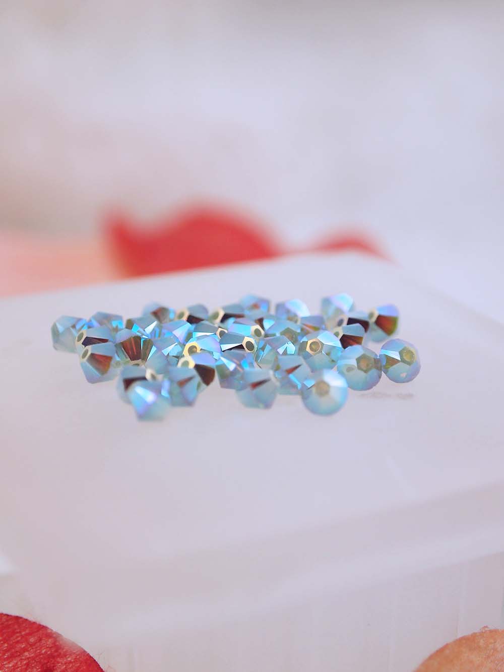 Swarovski Beads 5328 - 4mm - 36pc - Pacific Opal AB 2X