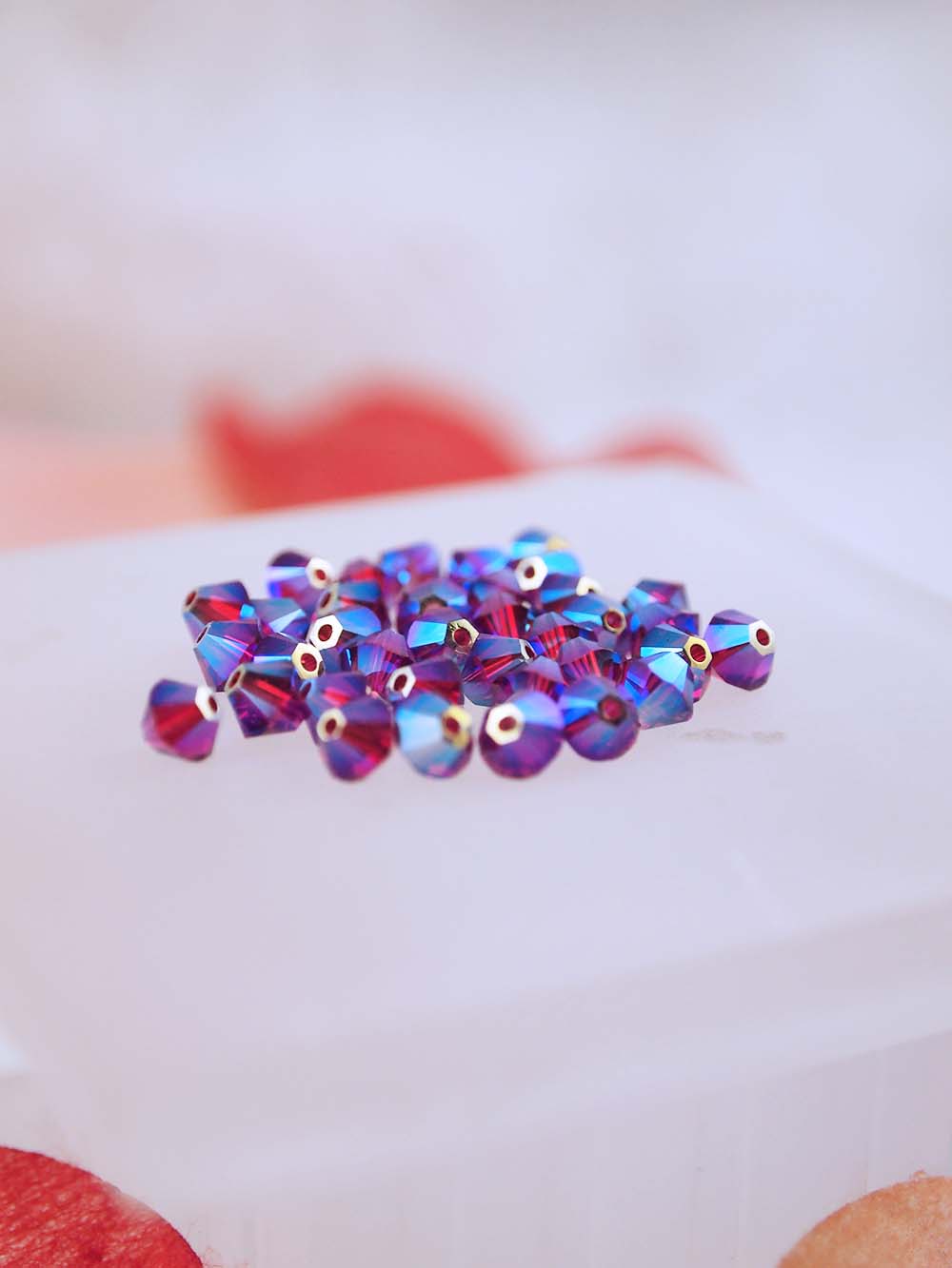 Swarovski Beads 5328 - 4mm - 36pc - Ruby AB 2X