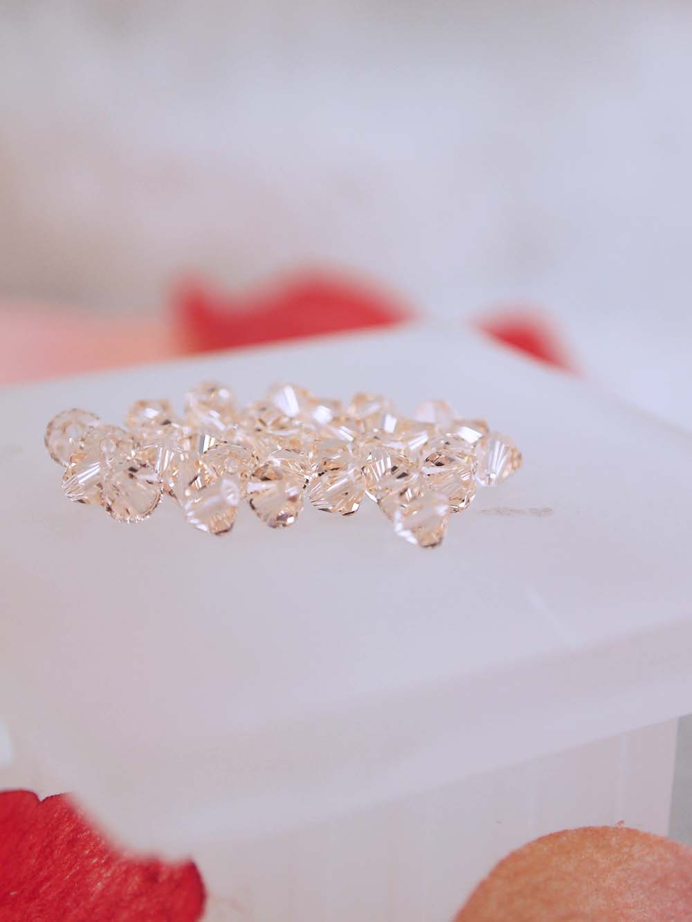 Swarovski Beads 5328 - 4mm - 36pc - Silk