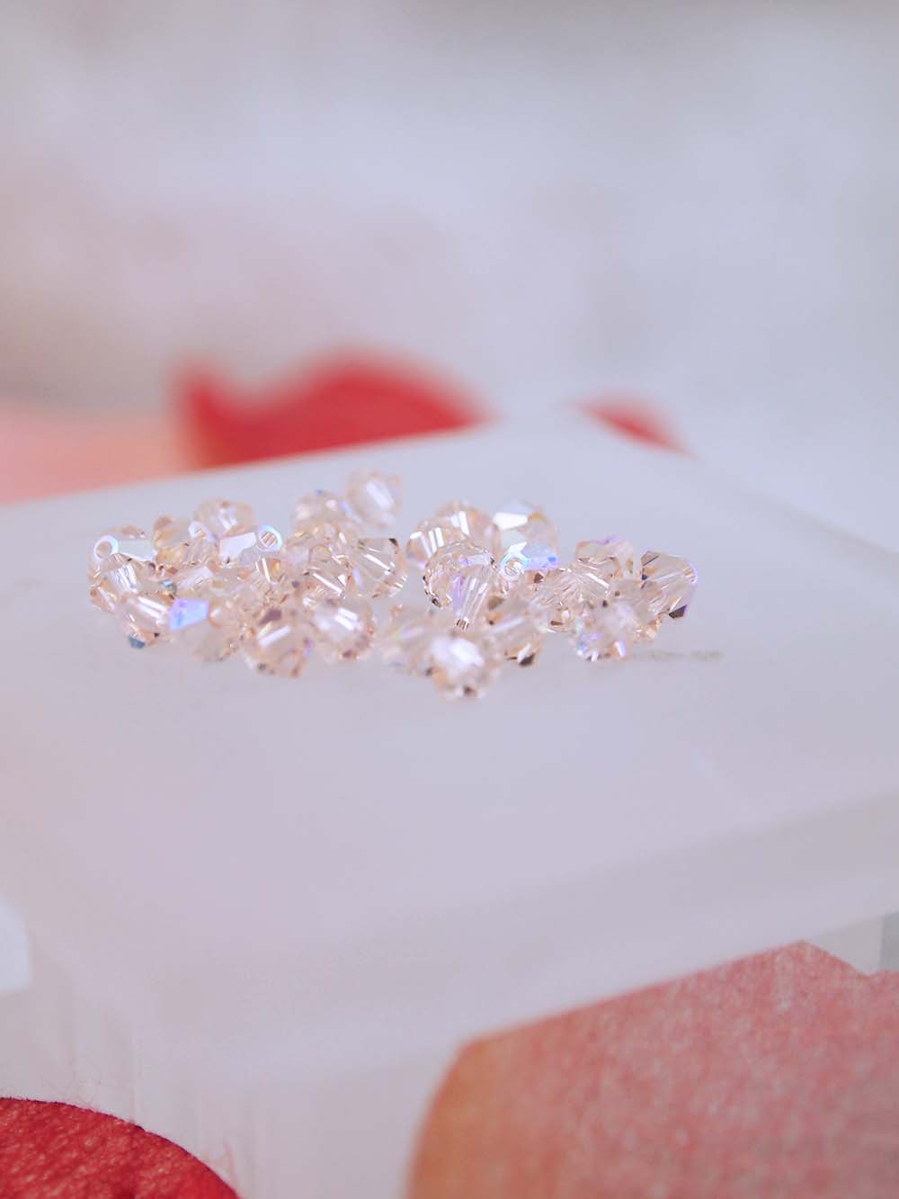 Swarovski Beads 5328 - 4mm - 36pc - Silk AB