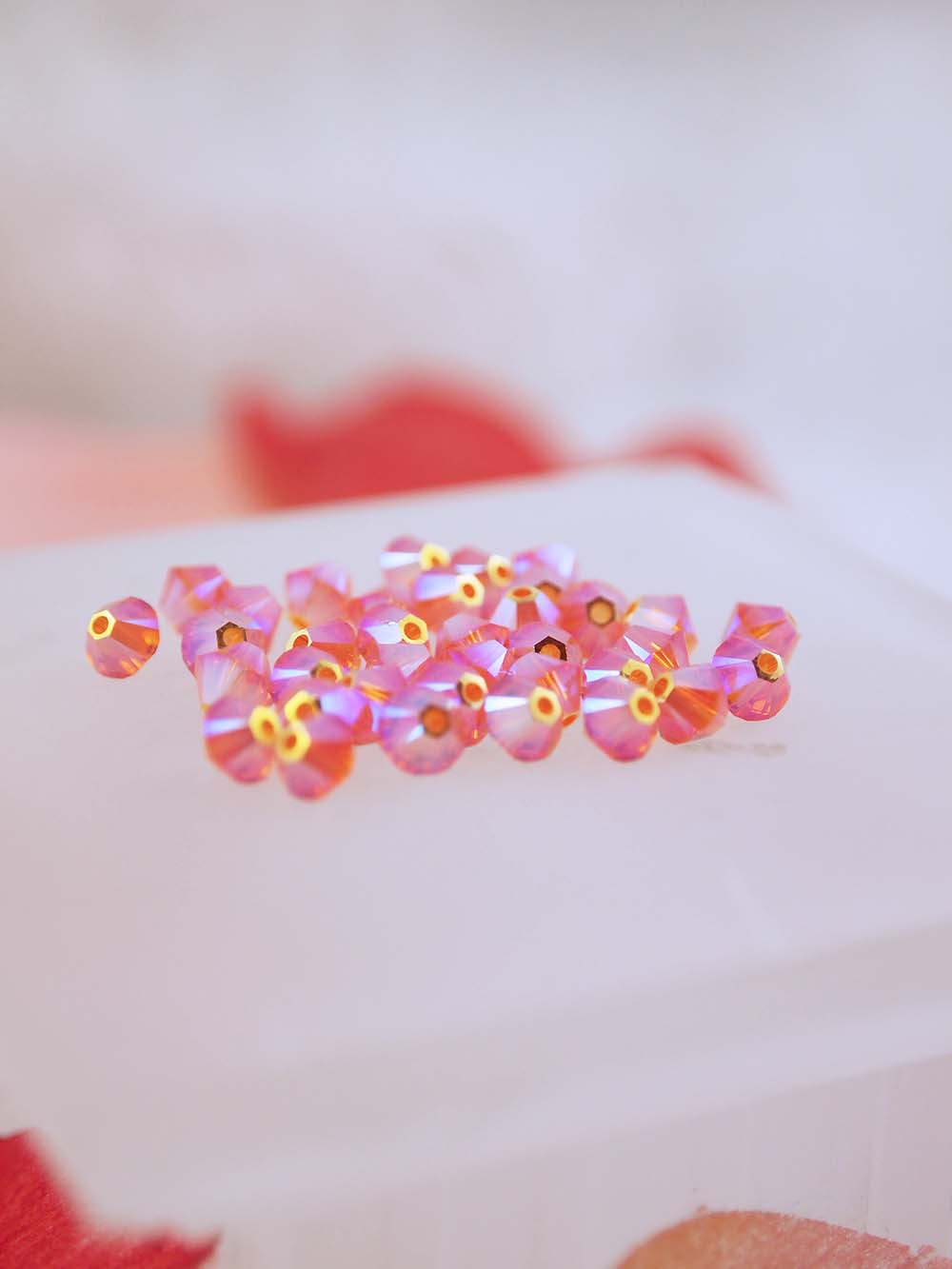 Swarovski Beads 5328 - 4mm - 36pc - Sun AB 2X