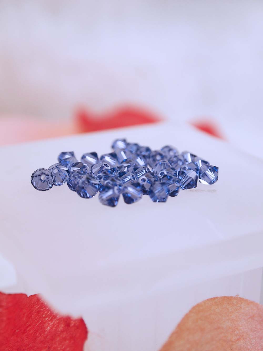 Swarovski Beads 5328 - 4mm - 36pc - Tanzanite